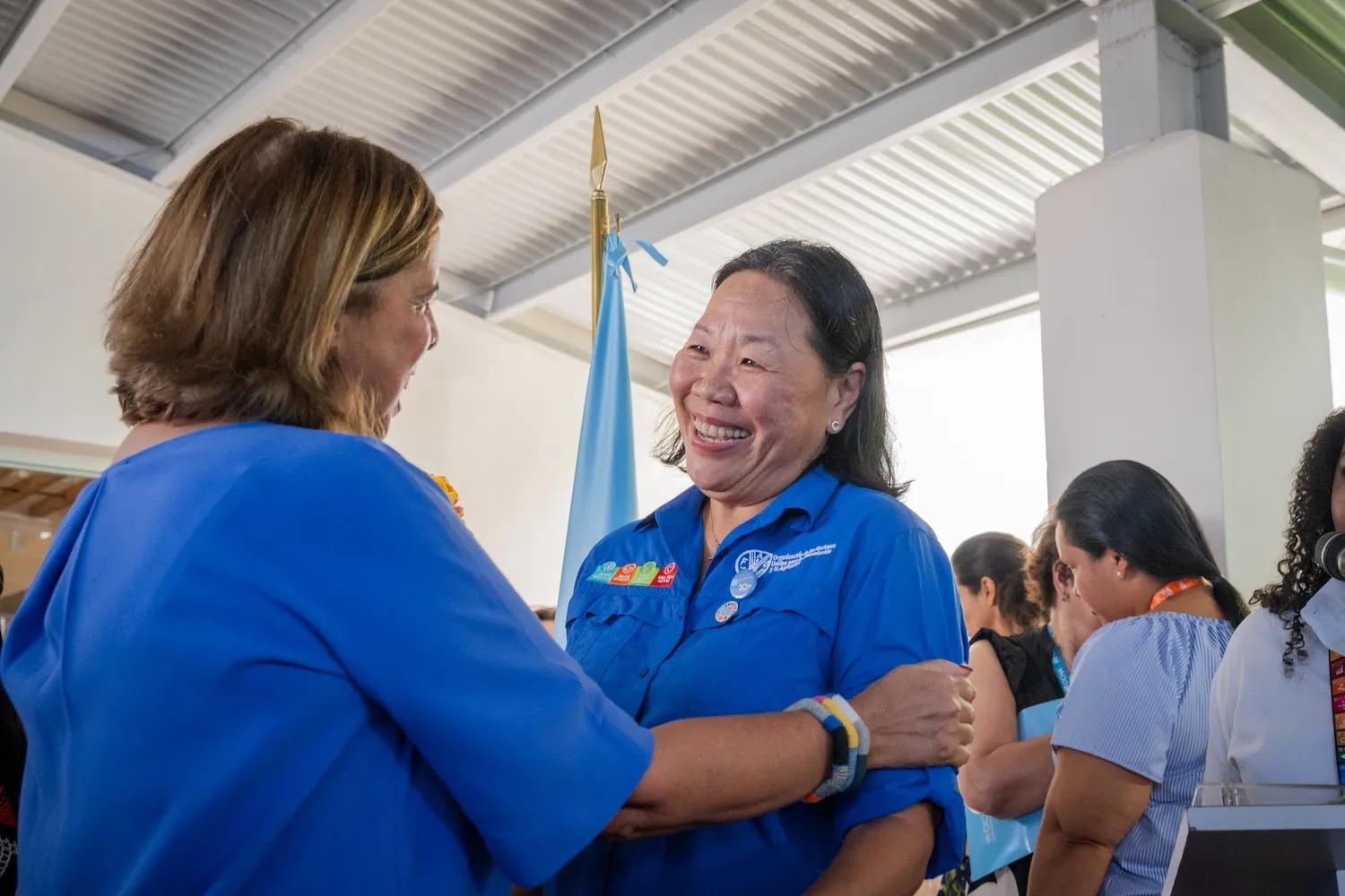 Mujer adultas que hacen parte de Ciudad del Saber y el impulso al cambio